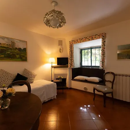 Дом отдыха Castello E Borgo Di Porciano Пратовеккьо