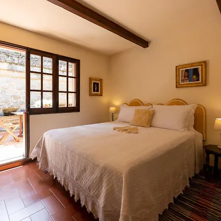 Castello E Borgo Di Porciano Дом отдыха Пратовеккьо