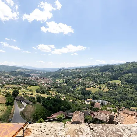 Castello E Borgo Di Porciano Пратовеккьо