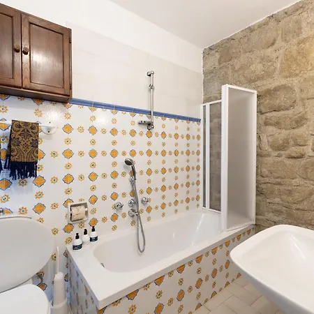 Castello E Borgo Di Porciano Дом отдыха Пратовеккьо
